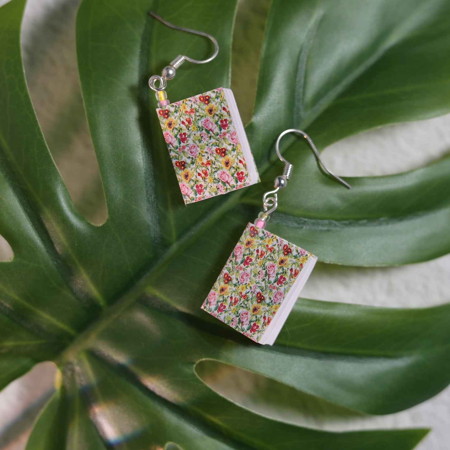 Floral Dangle Earrings - Spring Valley
