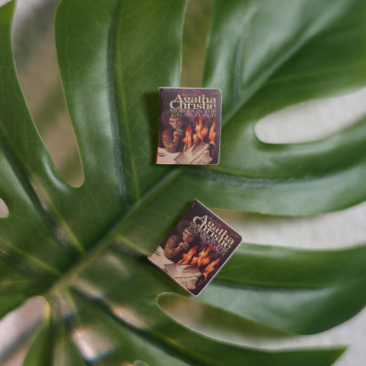 Titled Stud Earrings - Agatha Christie - Murder in the Galais Coach