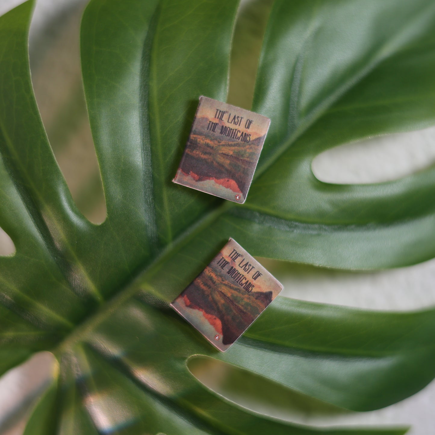 Titled Stud Earrings - James Fenimore Cooper - The Last of the Mohicans