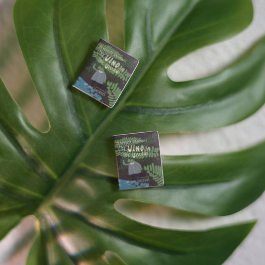 Titled Stud Earrings - Kenneth Grahame - The Wind in the Willows