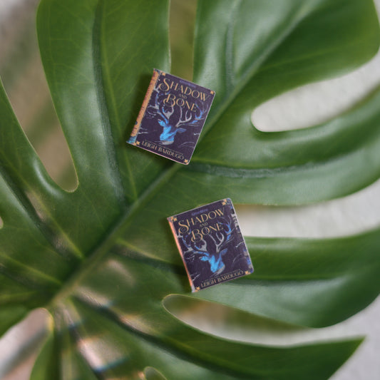 Titled Stud Earrings - Leigh Bardugo - Shadow and Bone