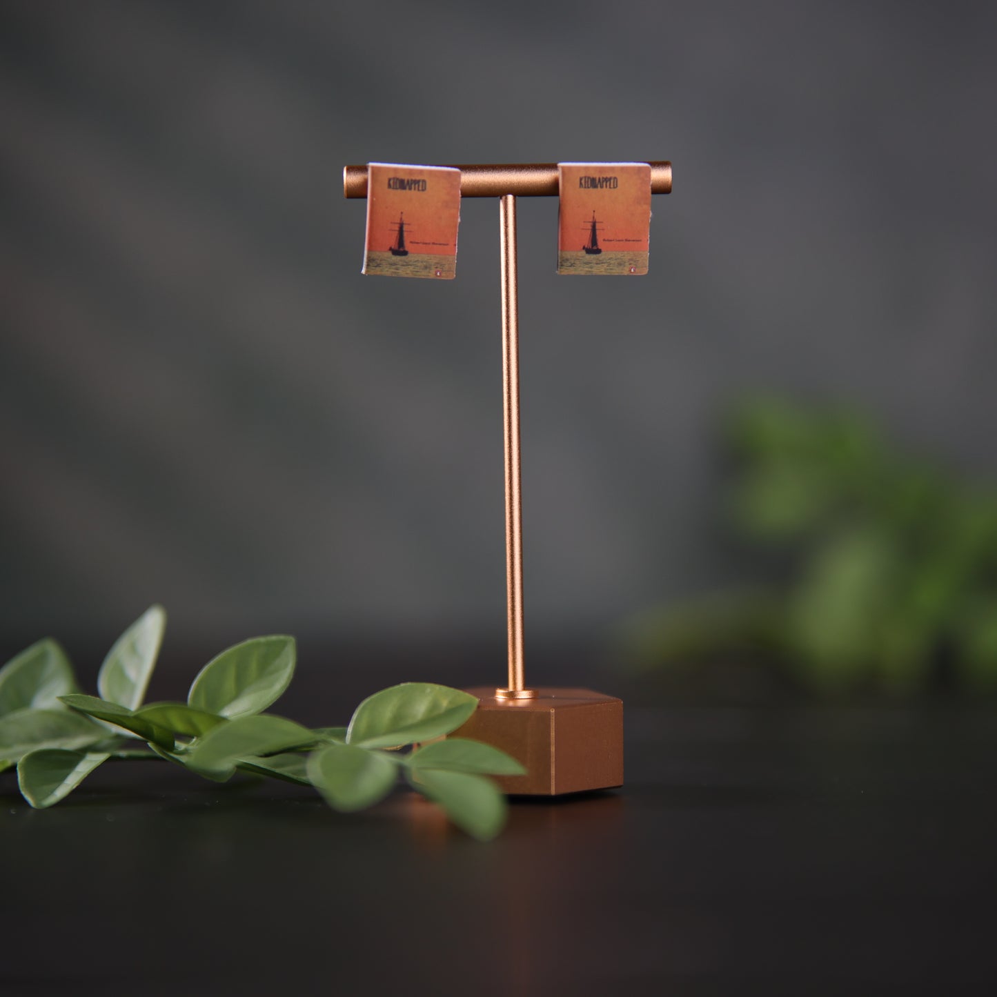 Titled Stud Earrings - Robert Louis Stevenson - Kidnapped